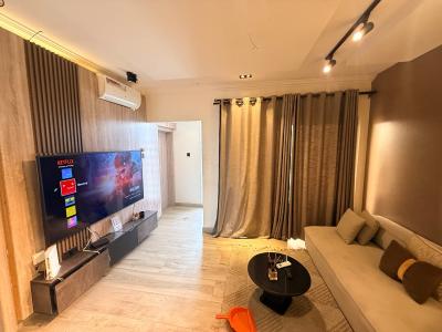 Fully Furnished and Serviced Mini Flat with Fascinating View, Lekki Phase 1, Lekki, Lagos, Flat / Apartment for Rent