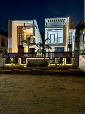 Nicely Finished 5 Bedrooms Fully Detached House with Bq, Chevron Drive, Lekki, Lagos, Detached Duplex for Sale