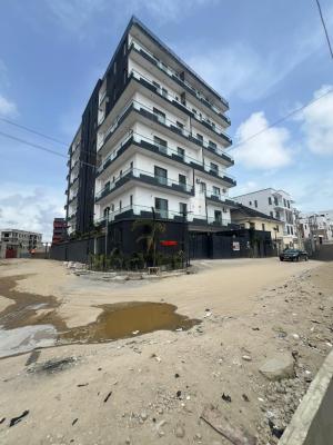 3 Bedroom Apartment with Elevator,gym ,pool, Lekki Phase 1, Lekki, Lagos, Flat / Apartment for Sale