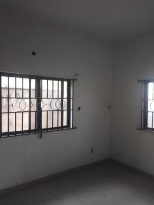 Spacious 2 Bedroom Apartment, Magodo Phase 1, Gra Phase 1, Magodo, Lagos, Flat / Apartment for Rent