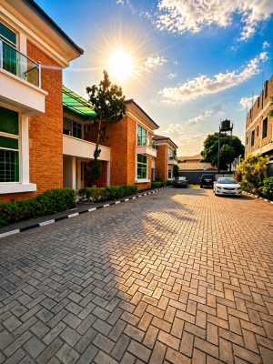 Commercial Property for Lease, Lekki Phase 1, Lekki, Lagos, Commercial Property for Rent