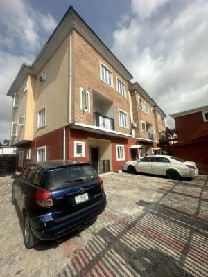 𝐖𝐄𝐋𝐋 𝐌𝐀𝐈𝐍𝐓𝐀𝐈𝐍𝐄𝐃 4 𝐁𝐄𝐃𝐑𝐎𝐎𝐌 𝐀𝐏𝐀𝐑𝐓𝐌𝐄𝐍𝐓, Osapa, Lekki, Lagos, Flat / Apartment for Rent