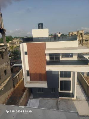 5 Bedrooms Fully Detached for Sal£ at Mary Land Ikeja, Maryland, Maryland, Lagos, Detached Duplex for Sale