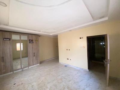 2 Bedrooms Bungalow (alone in The Compound), Life Camp, Abuja, Flat / Apartment for Rent