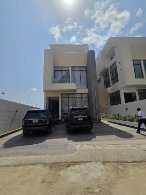 Luxury 5-bedroom Detached Duplex Located in a Secure Gated Estate, Lekki Phase 1, Lekki, Lagos, Detached Duplex for Sale