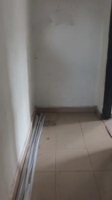 Massive 3 Bedroom Apartment Upstairs, Soluyi, Gbagada, Lagos, Flat / Apartment for Rent