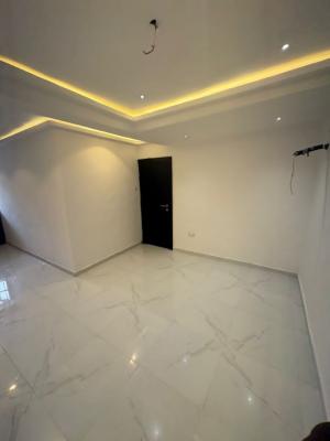 Mini Flat (ground Floor), Victoria Island (vi), Lagos, Flat / Apartment for Rent