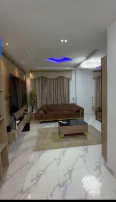 2 Bedroom Apartment, Alagomeji, Yaba, Lagos, Flat / Apartment for Rent