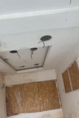 Strategic Shop/office Space, Gwarinpa, Abuja, Plaza / Complex / Mall for Rent