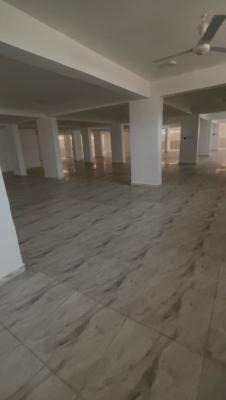 Massive 1100sqm Warehouse Space, Jahi, Abuja, Plaza / Complex / Mall for Rent