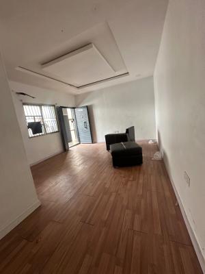 Specious 2bedroom Flat, Ologolo, Lekki, Lagos, Flat / Apartment for Rent