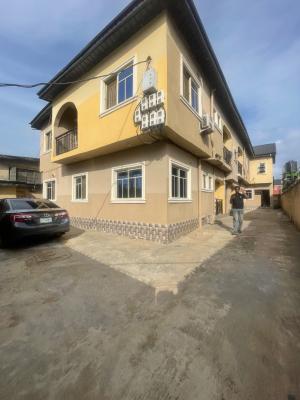 Miniflat in a Gated, Secured and Gated Community, Gbagada, Lagos, Flat / Apartment for Rent