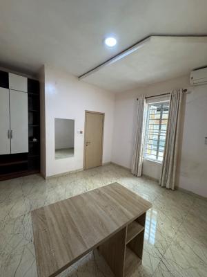 Self Contain, Chevy View Estate, Lekki Expressway, Lekki, Lagos, Self Contain (single Rooms) for Rent