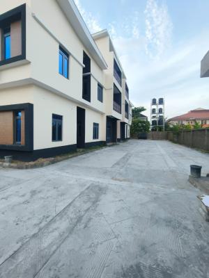 Neat 3 Bedroom with Bq, Lekki Scheme 2, Lekki, Lagos, Flat / Apartment for Rent