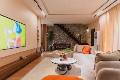 Luxury 2 Bedroom Apartment with Housekeeping and En-suite Rooms, Lekki Phase 1, Lekki, Lagos, Flat / Apartment Short Let