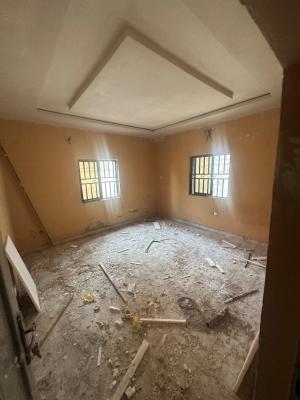 a Well Renovated One Bedroom Apartment in a Secured Environment, 3rd Avenue Main Gwarinpa, Gwarinpa, Abuja, Mini Flat (room and Parlour) for Rent
