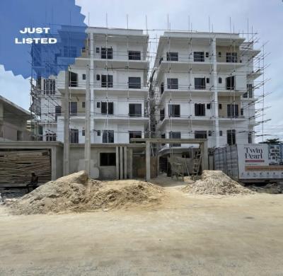 Lovely 2 Bedroom Apartment with Bq, Lekki Phase 1, Lekki Phase 1, Lekki, Lagos, Block of Flats for Sale