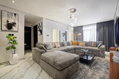 a Brand New Luxury 3 Bedroom with Swimming Pool, Ps5, Gym, Balconies,, Lekki Expressway, Lekki, Lagos, Flat / Apartment Short Let