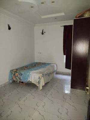 Standard Room Shared Apartment in a 3-bedroom Flat, Hitech Estate, Alasia, Ajah, Lagos, Flat / Apartment for Rent