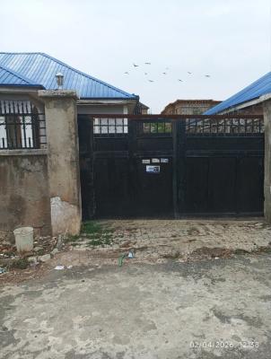 Luxury 4 Bedroom Bungalow with Excellent Facilities in Lugbe -abuja, Lugbe District. Abuja - Nigeria., Sabon Lugbe, Lugbe District, Abuja, Detached Bungalow for Sale