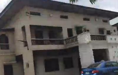 4bed Duplex in Front,  4bed Bongalow Back, 4units of Bq on 1939sqm Lan, Apapa Gra, Apapa, Lagos, Detached Duplex for Sale