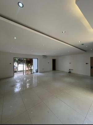 Spacious Newly Renovated 3-bedroom Flat in Old Ikoyi with Sw/pool,gym., Old Ikoyi Lagos, Ikoyi, Lagos, Flat / Apartment for Rent