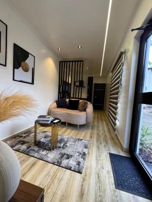 Fully Furnished 1-bedroom Apartment, Macdonald Road, Ikoy, Ikoyi, Lagos, Mini Flat (room and Parlour) Short Let