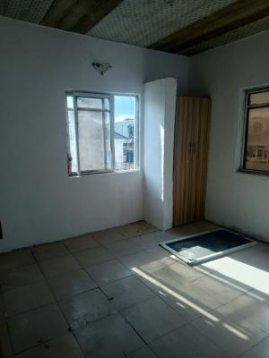 Renovated Room and Parlor Mini Flat Upstairs, Mobil Road Ilaje, Ilaje, Ajah, Lagos, Mini Flat (room and Parlour) for Rent