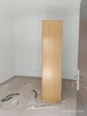 Sharp and Spacious Bq with 24 Hrs Light, Space for Cooking, Tenin Cour, Chevron, Lekki, Lagos, Flat / Apartment for Rent