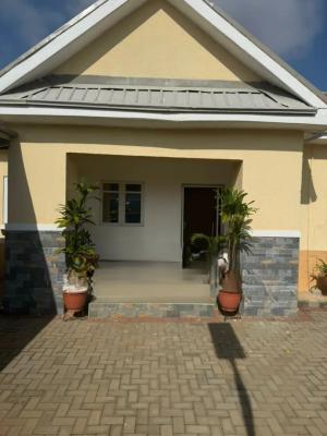 Luxury 3 Bedroom Bungalow with Excellent Facilities in Lugbe -abuja, Lugbe District. Abuja - Nigeria., Lugbe District, Abuja, Detached Bungalow for Sale