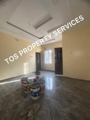 2 Bedroom All Rooms Ensuite Flat (upstairs), Bornoway, Yaba, Lagos, Yaba, Lagos, Flat / Apartment for Rent