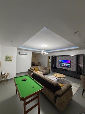 Luxury Smart 3 Bedroom Service and Furnished Apartment, Wuye, Abuja, Flat / Apartment Short Let