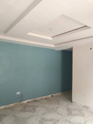 Lovely 2bedroom Flat, Off Kilo Busto,, Surulere, Lagos, Flat / Apartment for Rent
