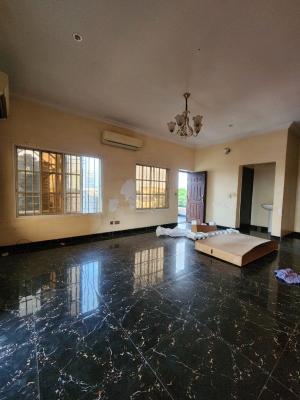 Luxury 5 Bedroom with Bq Available on The Penthouse, Sabo, Sabo, Yaba, Lagos, Flat / Apartment for Rent