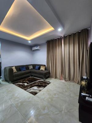 Luxury Furnished Two Bedroom Apartment Available, Alagomeji, Yaba, Lagos, Flat / Apartment for Rent