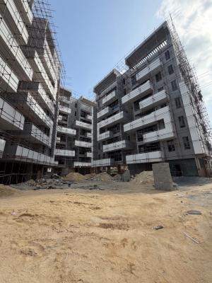 Massive 2bedrooms Flat with Bq, Periwinkle Estate, Lekki Phase 1, Lekki, Lagos, Flat / Apartment for Sale