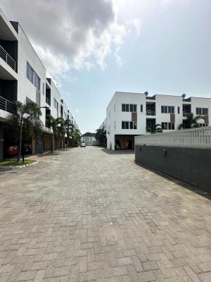 4bedroom Terrace Duplex with Bq, Osapa, Lekki, Lagos, Terraced Duplex for Rent