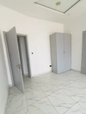 Standard Room Upstairs, Orchid Rd, Lekki Phase 2, Lekki, Lagos, Flat / Apartment for Rent