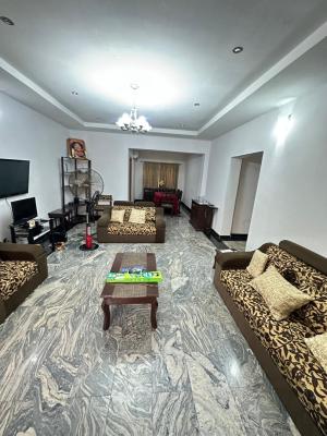 Spacious 3 Bedroom Apartment + Bq, Lekki Phase 1, Lekki, Lagos, Flat / Apartment for Rent