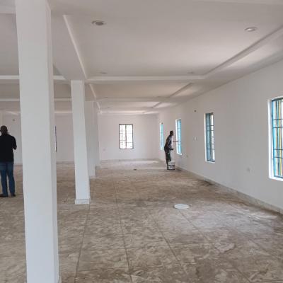 Large Business Space, Lugbe District, Abuja, Plaza / Complex / Mall for Rent