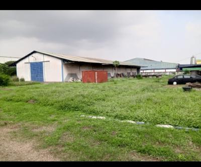 *3.5 Acres of Land*   *with Warehouse*   3.5 Acres of Land, Ikeja, Lagos, Warehouse for Sale