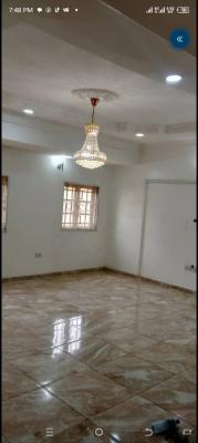2 Bedrooms Flat Serviced with Generator, Gwarinpa, Abuja, Flat / Apartment for Rent