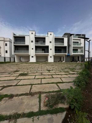 Pristine 3bedroom Terrace with 2room Bq and an Open Terrace, Mabushi, Abuja, Terraced Duplex for Sale
