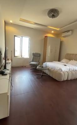 Semi Masters Bedroom Inside a Spacious Shared Townhome { Video}, Mavila Homes Estate Orchid Road, Lekki, Lagos, Detached Duplex for Rent