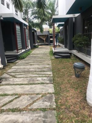 Decent and Spacious 2 Bedroom Apart, Fully Serviced, in a Secured, Agungi, Lekki, Lagos, Flat / Apartment for Rent