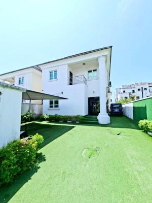 a Well Maintained 5-bedroom Detached House, Lekki Phase 1, Lekki, Lagos, Office Space for Rent