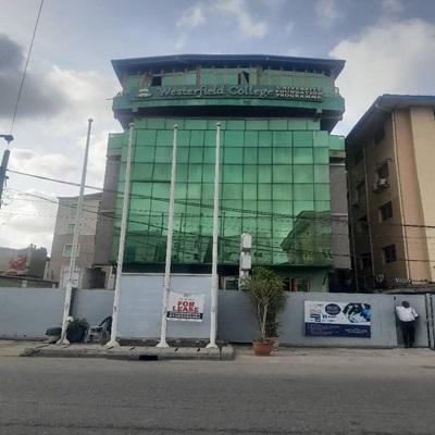Strategic 5-floor Commercial Mid-rise with Penthouse, Hughes Avenue, Alagomeji, Yaba, Lagos, Office Space for Rent