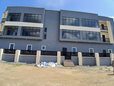 Office Space, Ikorodu, Ikorodu, Lagos, Shop for Rent
