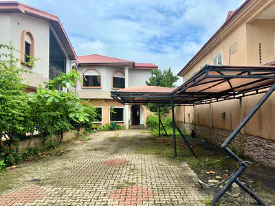 4 Bedroom Semi-Detached House with a Room Boys Quarters