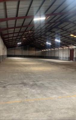 Warehouse Measuring 2,800sqfm with Inbuilt Offices Available, Isolo, Lagos, Warehouse for Rent